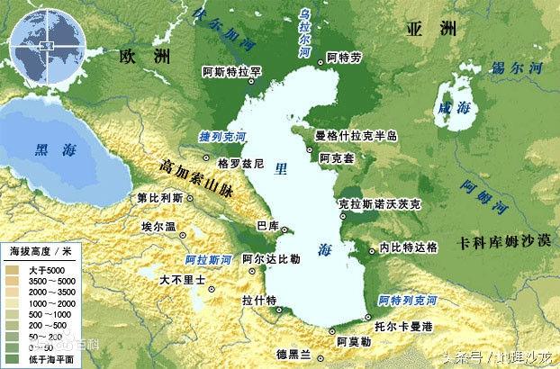 6万平方千米,里海是一个咸水湖,位于亚欧大陆内部.