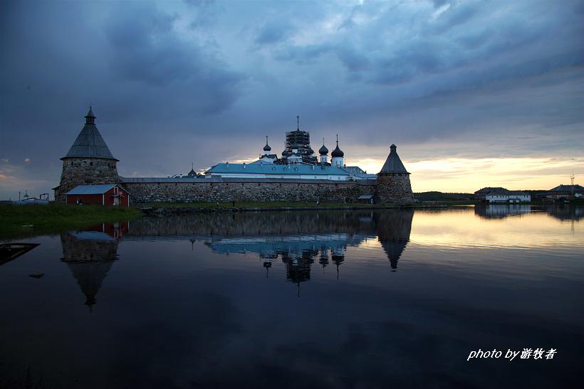 盛夏到俄罗斯北极圈 欣赏神奇的白夜景观