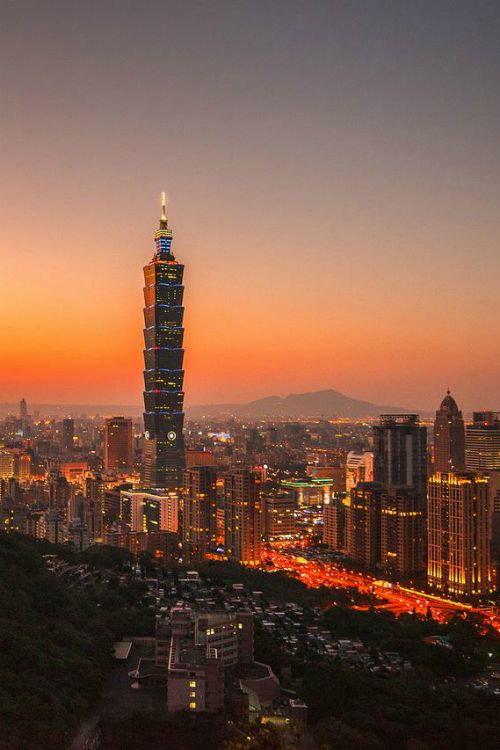 2010年以前,台北101是世界第一高楼(但不是世界最高建筑).