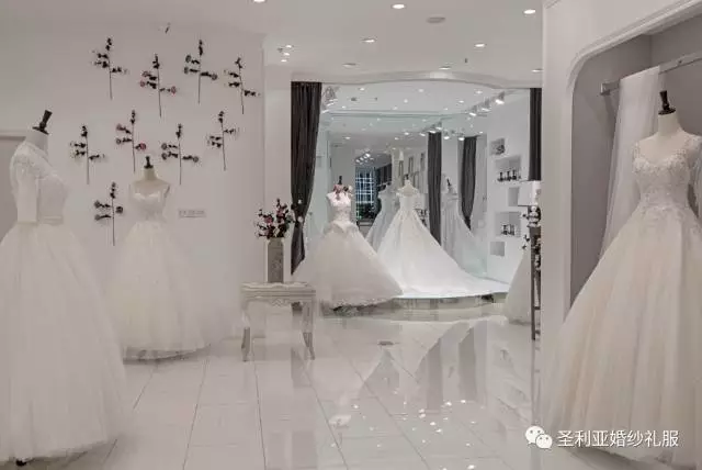 满庭芳婚纱实体店_动漫婚纱情侣头像(3)