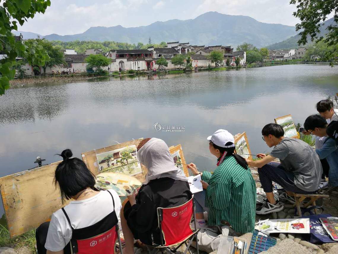 重庆电讯职业学院计算机传媒系宏村写生与影像创作