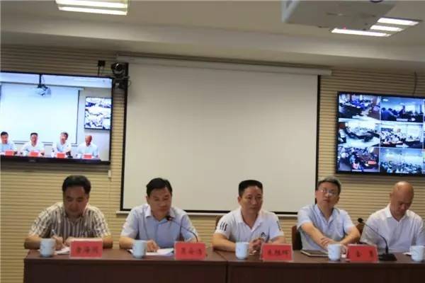 教育 正文 会议由市纪委副书记金勇主持,市纪委副书记,市监察局局长