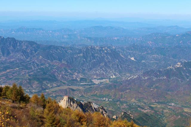 这些最好玩的北京周边你都去过了吗?有咱门头沟的灵山和灵水村