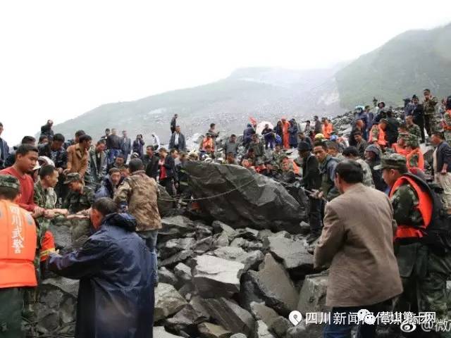 100人口民兵_...部组织近百人的民兵应急分队深入地震灾情严重的官亭镇、新寨