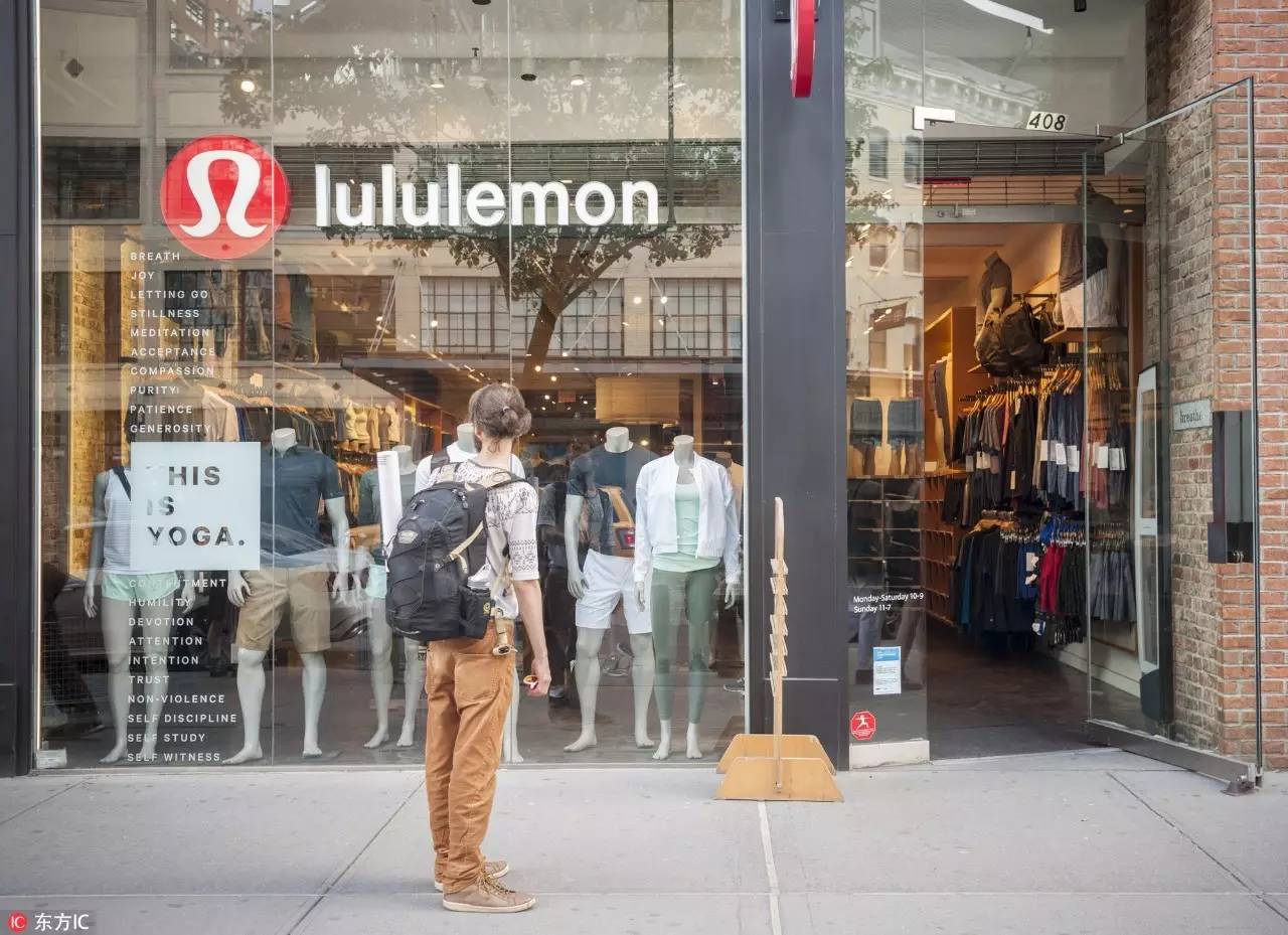 lululemon维密的价格比起后面要介绍的几个牌子都要亲民很多,而且国内