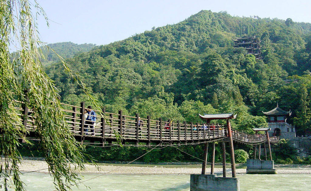 最推荐的民俗旅游胜地之都江堰风景区