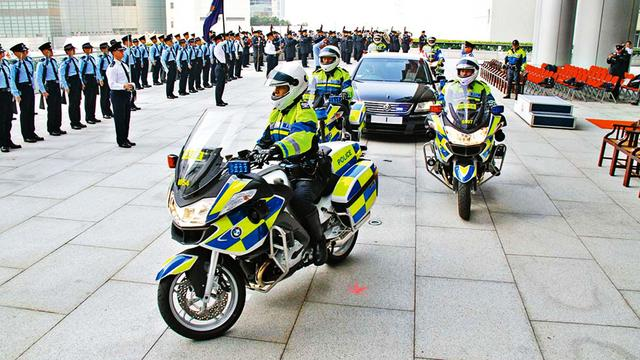 交通警中的精英揭秘香港警队护送组