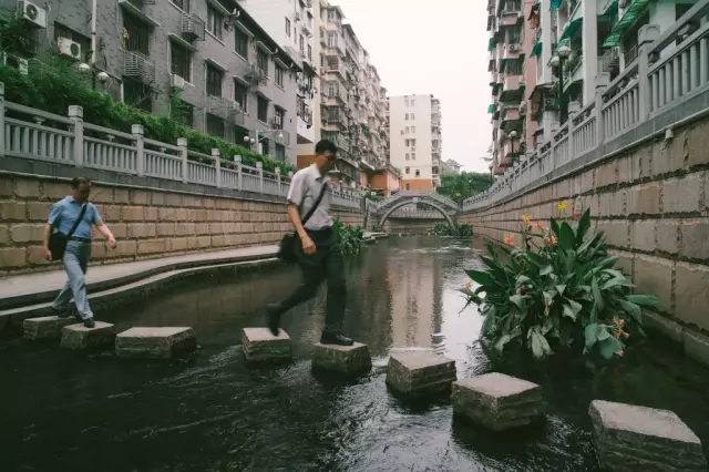 2008年,广州市政府下决心整治河涌,2010年6月,经过几年的整治东濠涌又