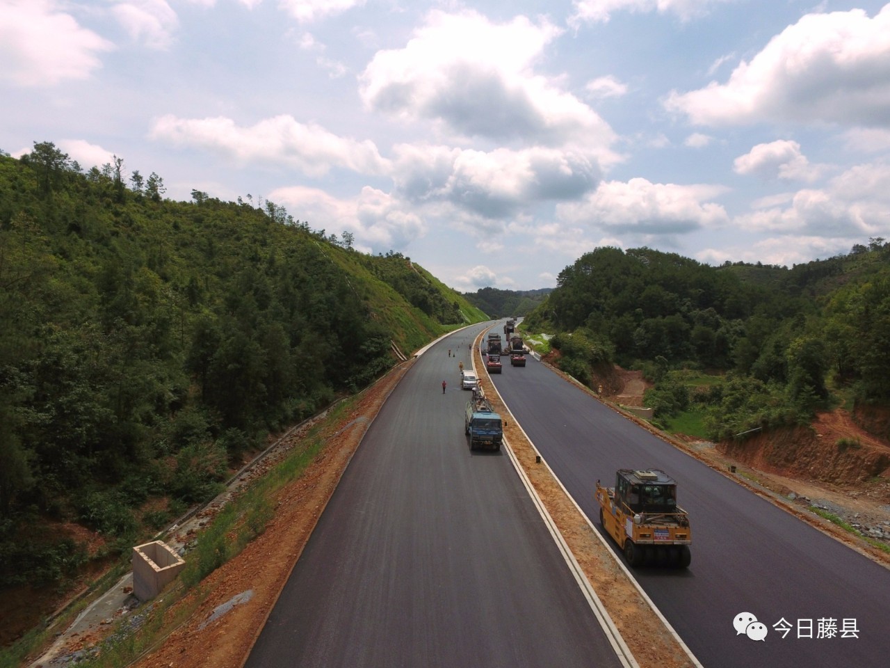 好消息 | 11月份藤县人高度关注的这条高速公路要通车