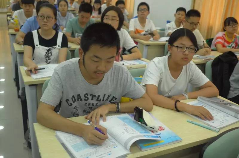 优质高中学习经验_高中经验交流发言稿_高中学生经验分享