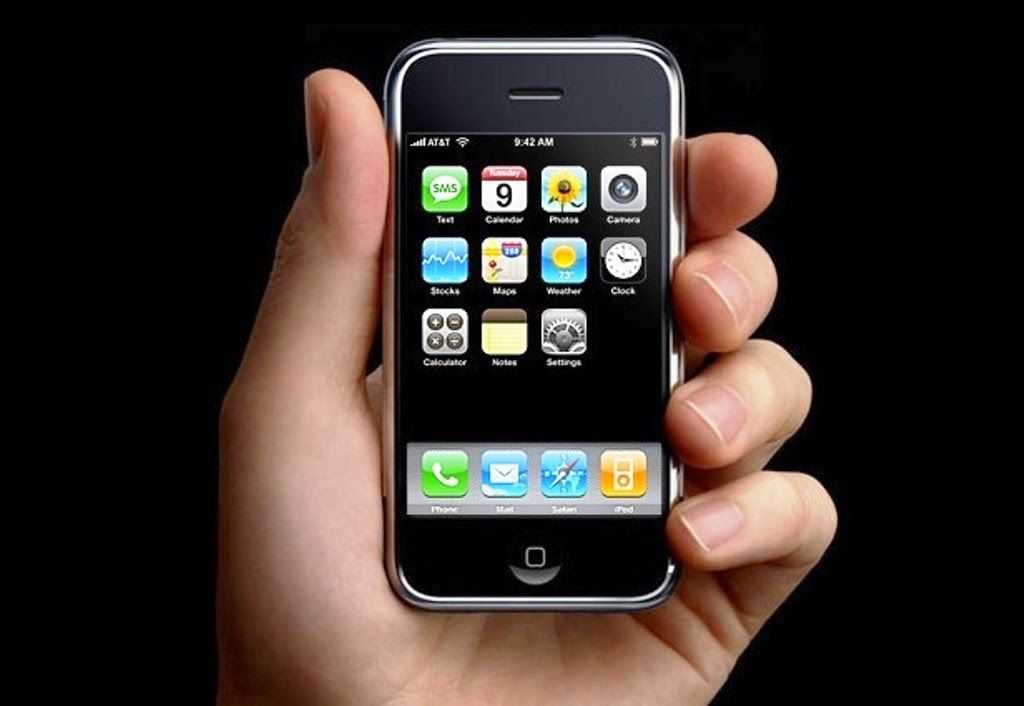 重返 2007:iPhone 如何来到你身边?