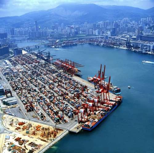 全球十大港口:中国毫无压力上榜,看完才