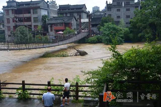 永顺县各县镇人口_永顺县县委书记彭军(2)