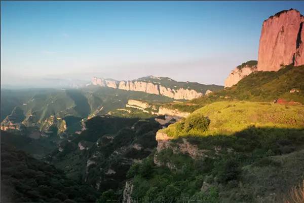 一绝而其实,作为太行山西麓地带的县市大多数人的印象都停留在"红色