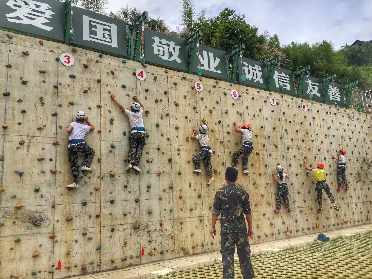 杭州(国际)青少年洞桥营地正式开营啦!来看它有多受欢迎