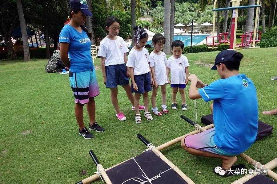 夏令营怎么穿搭_夏令营手抄报怎么画