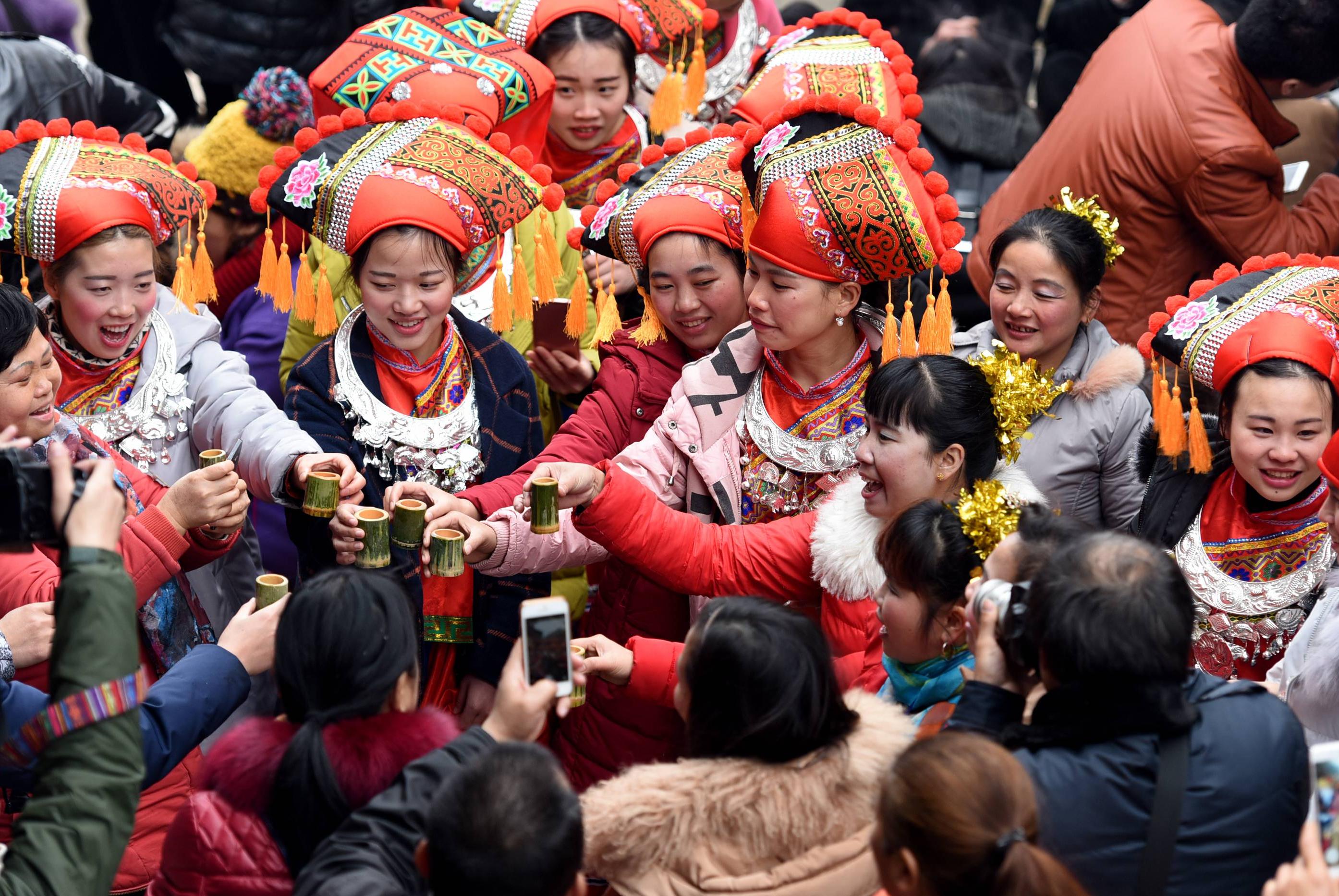 “壮族三月三·八桂嘉年华”展现广西民族文化之美
