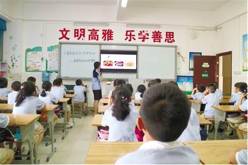 辽宁小学人口_辽宁人口比例图片(2)