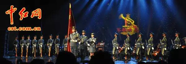 北京轻骑兵爱乐合唱团《军歌嘹亮》大型交响合唱音乐会在京举行(组图)