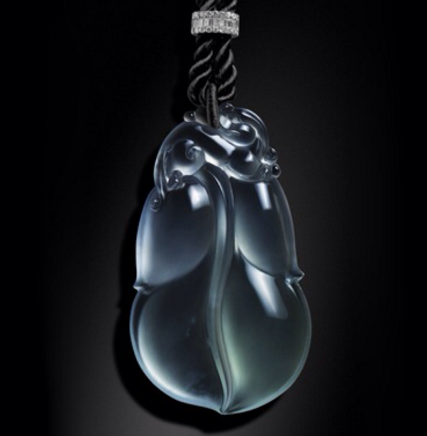 世界上最贵的玻璃，领略玻璃种翡翠的传奇！