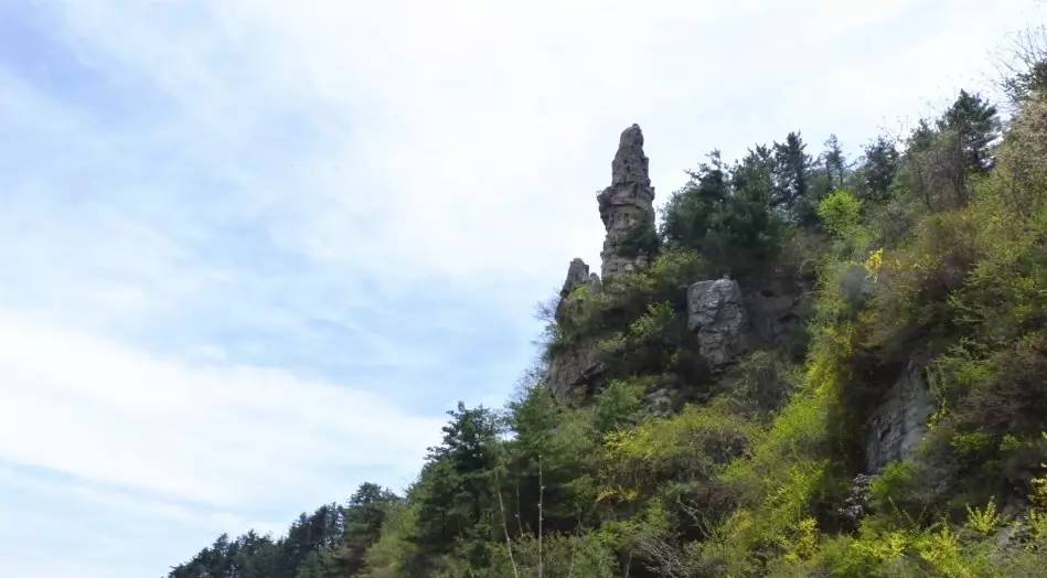 熊山魏魏,层峦叠嶂,七月来河南这座鲜为人知的深山享受清凉深呼吸!