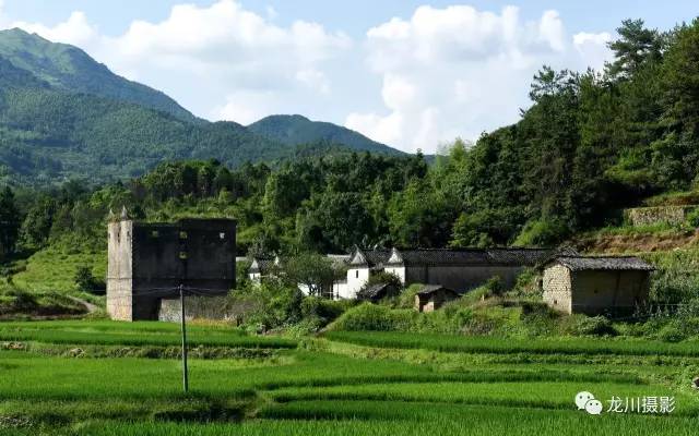 龙川县麻布岗有一个美丽的乡村——阁前村