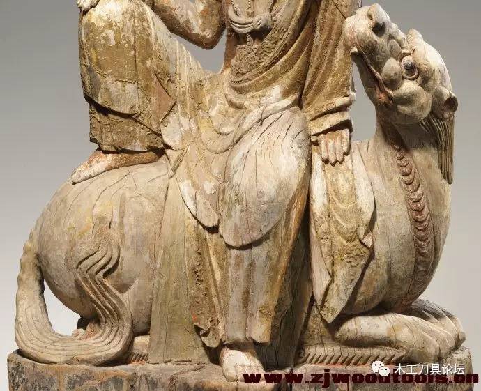 15世纪明代木雕造像狮吼观音菩