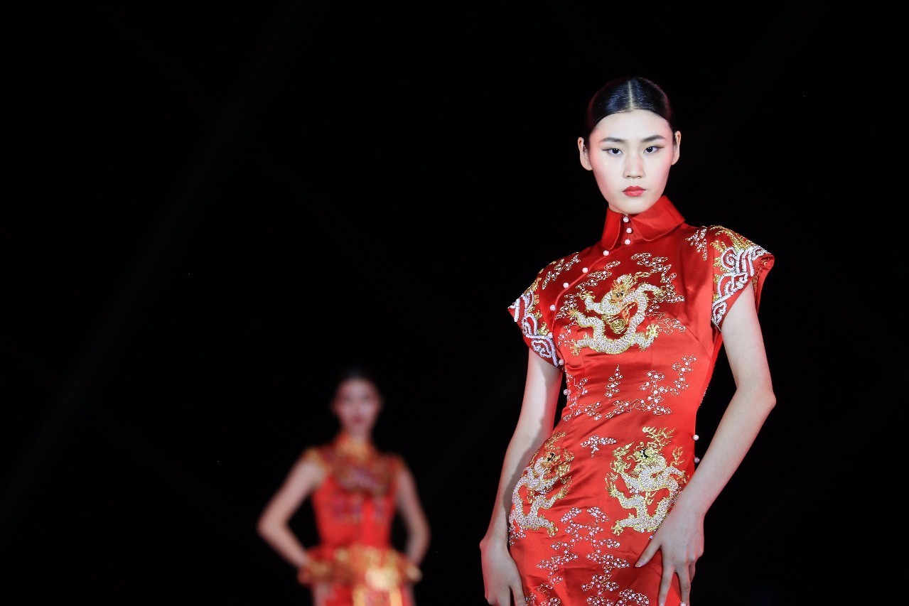 《美韵旗袍 享誉全球》|20位东方宾利名模