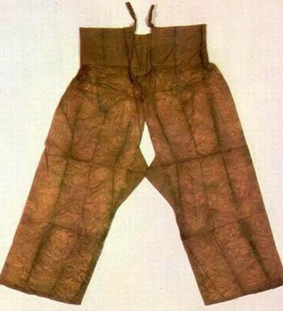 古代只听闻内衣一说，为何没提及过内裤这个说法？