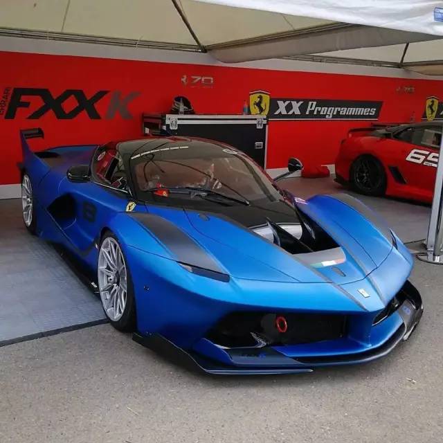 哑光蓝法拉利ferrari fxx k