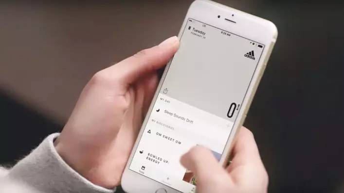 泛亚电竞锻炼、饮食、科学、冥想……阿迪达斯APP一切为了女性用户丨智能科技(图1)