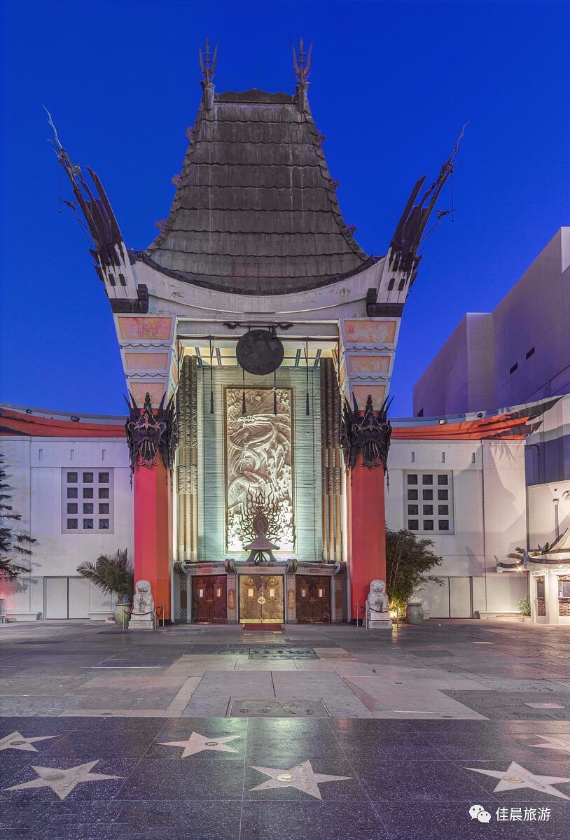 洛杉矶市内游览 中国剧院 建议自驾行程 早餐后立即前往游览【好莱坞