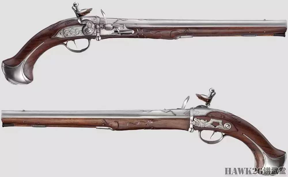 18世纪特制燧发手枪 凝聚天才枪匠的毕生心血
