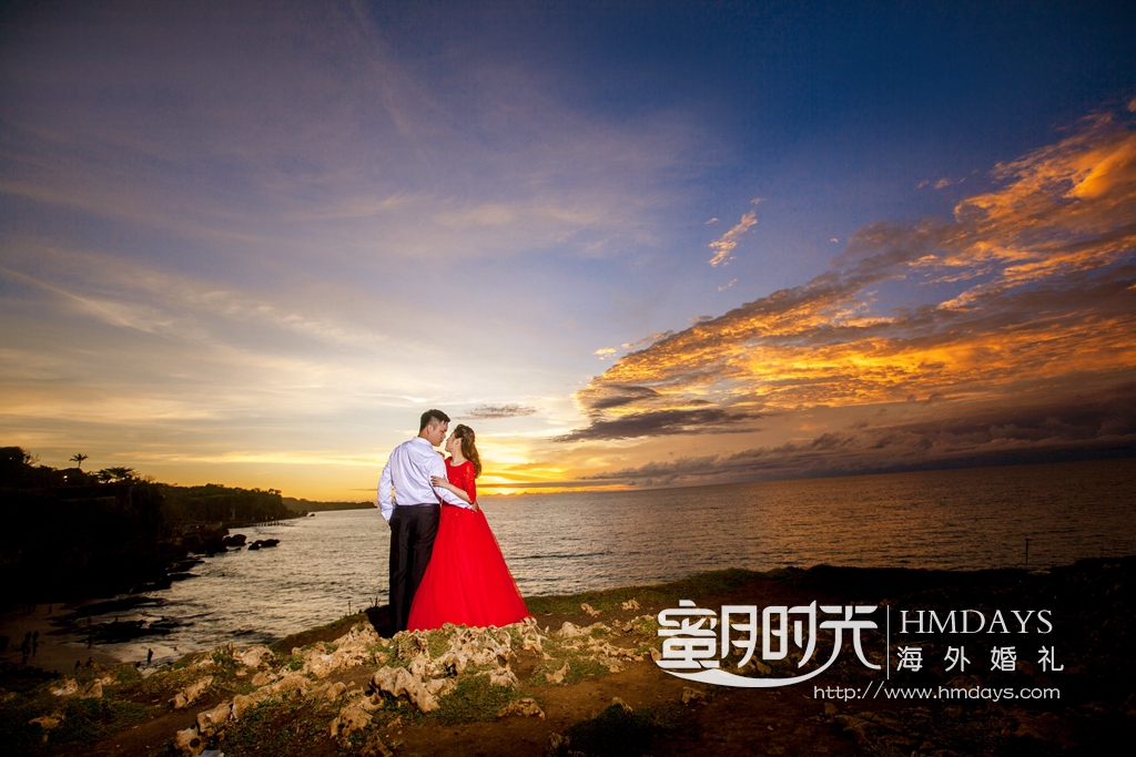 黄昏婚纱照_婚纱照夕阳黄昏照片(3)