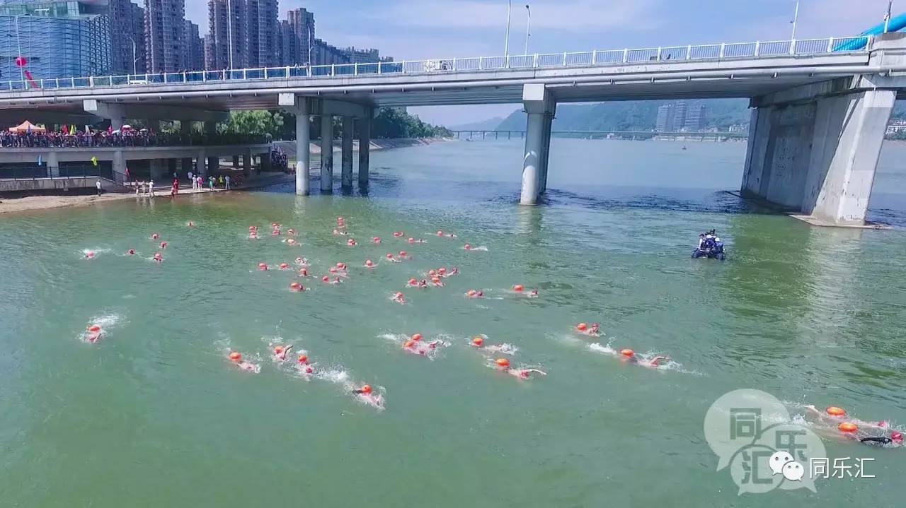 千人过江,水上相扑,抓泥鳅～全民运动节简直好玩到爆!