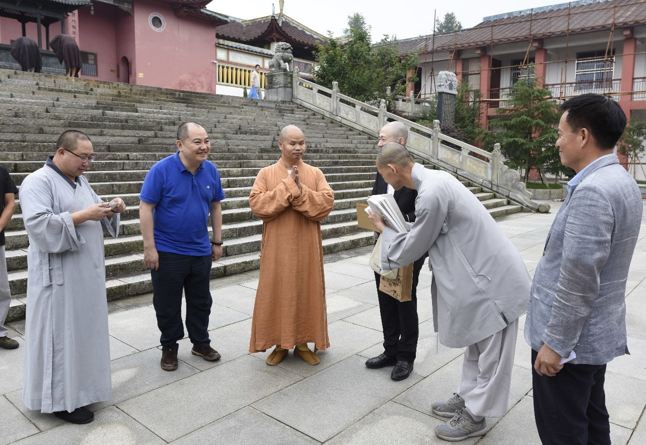 韩国曹溪宗住持影潭长老一行参访云居山真如禅寺