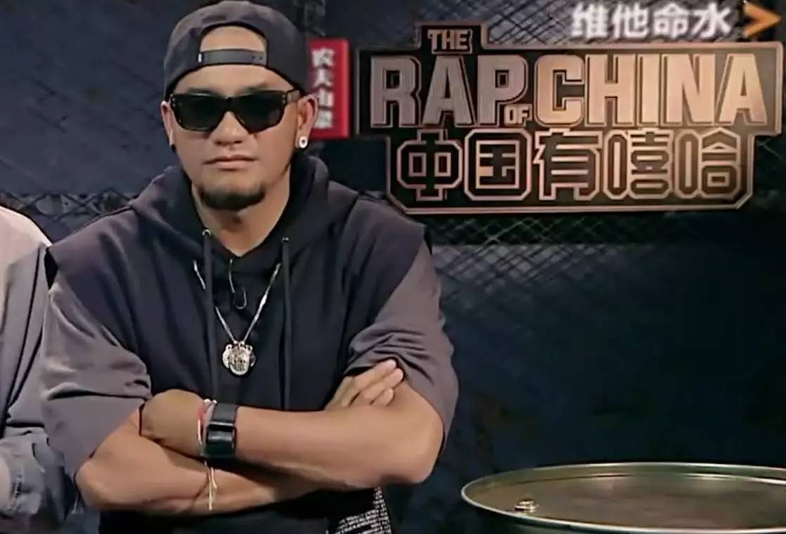 中国有嘻哈里面都出现了什么手表rapper都大爱这些款