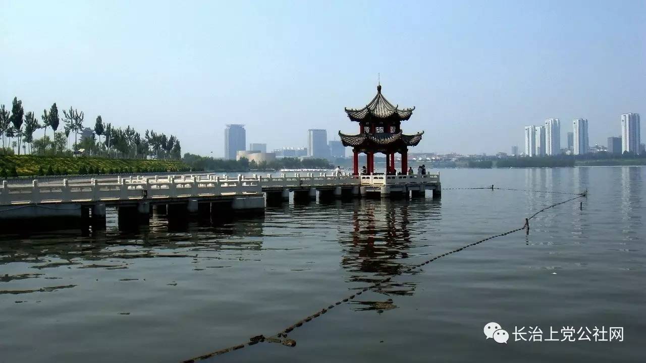 大雨过后在襄垣东湖拍到的!