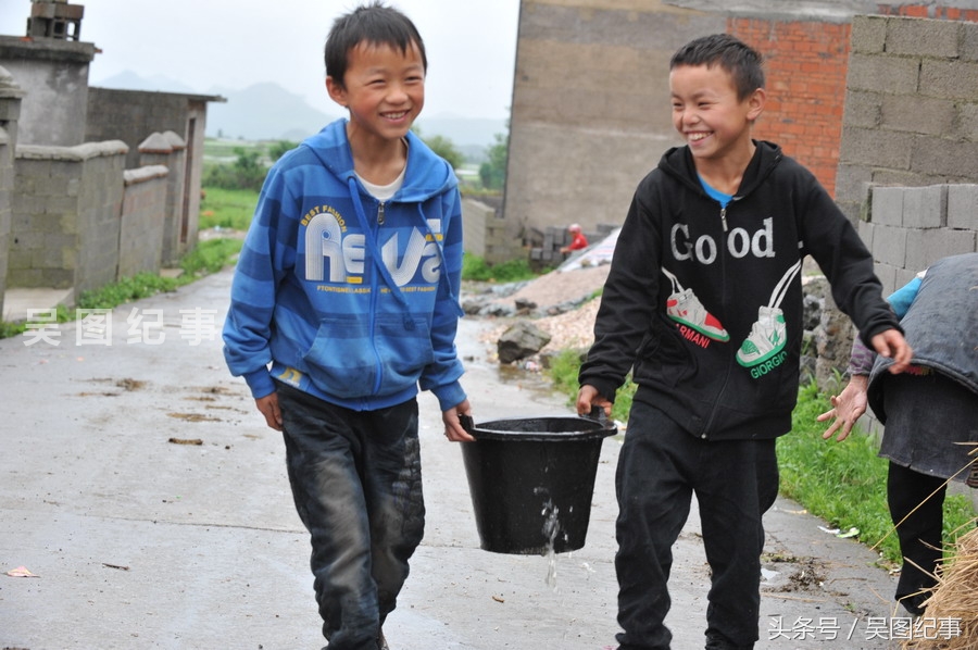 贵州:暑假农村一些小学生成为家里半个劳动力,从小锤炼毅志城里娃想象