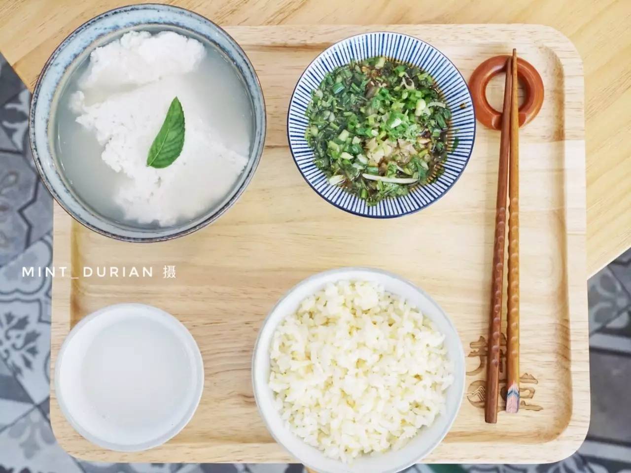 南京探店一家巷子里的小店一碗简单够味的豆花饭