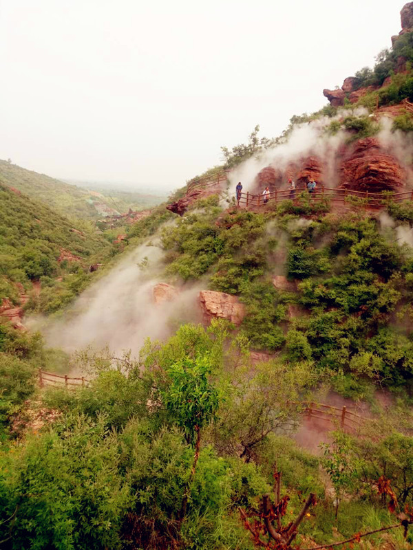 洛阳之南,一条被忽略的峡谷——万安山七彩大峡谷