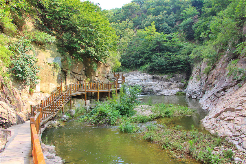 日照九仙山龙潭大峡谷,齐鲁的小三峡