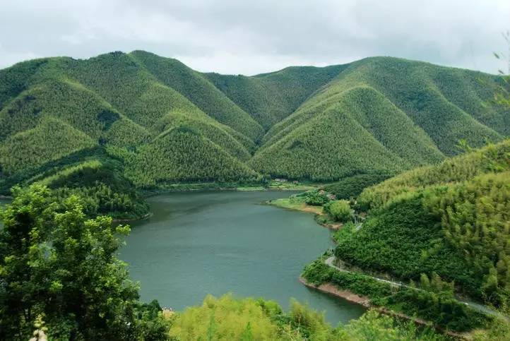 安吉周边这些地方的气温才19℃,送