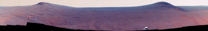 NASA发布机遇号火星车传回“毅力谷”全景图增强图像