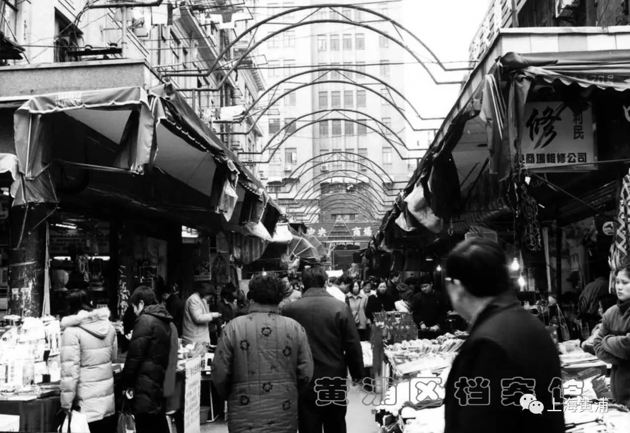 上海人难以忘怀的中央商场