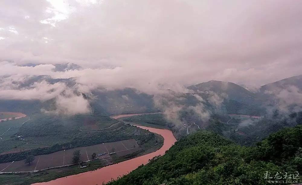 红河,在这里完成了一次华丽转身