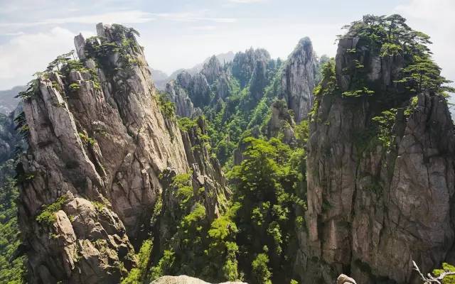 五岳归来不看山,黄山归来不看岳.