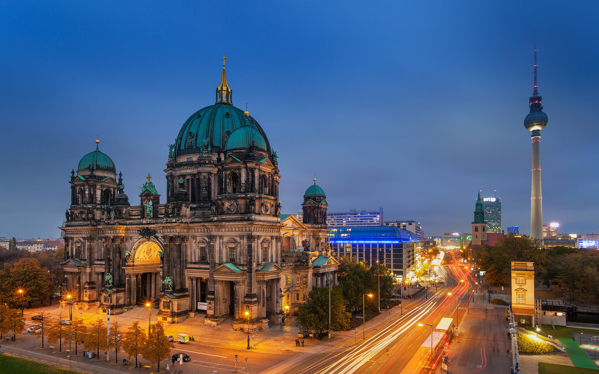【柏林景點推薦】德國柏林必去12大景點、交通資訊一次看 - FunTime旅遊比價