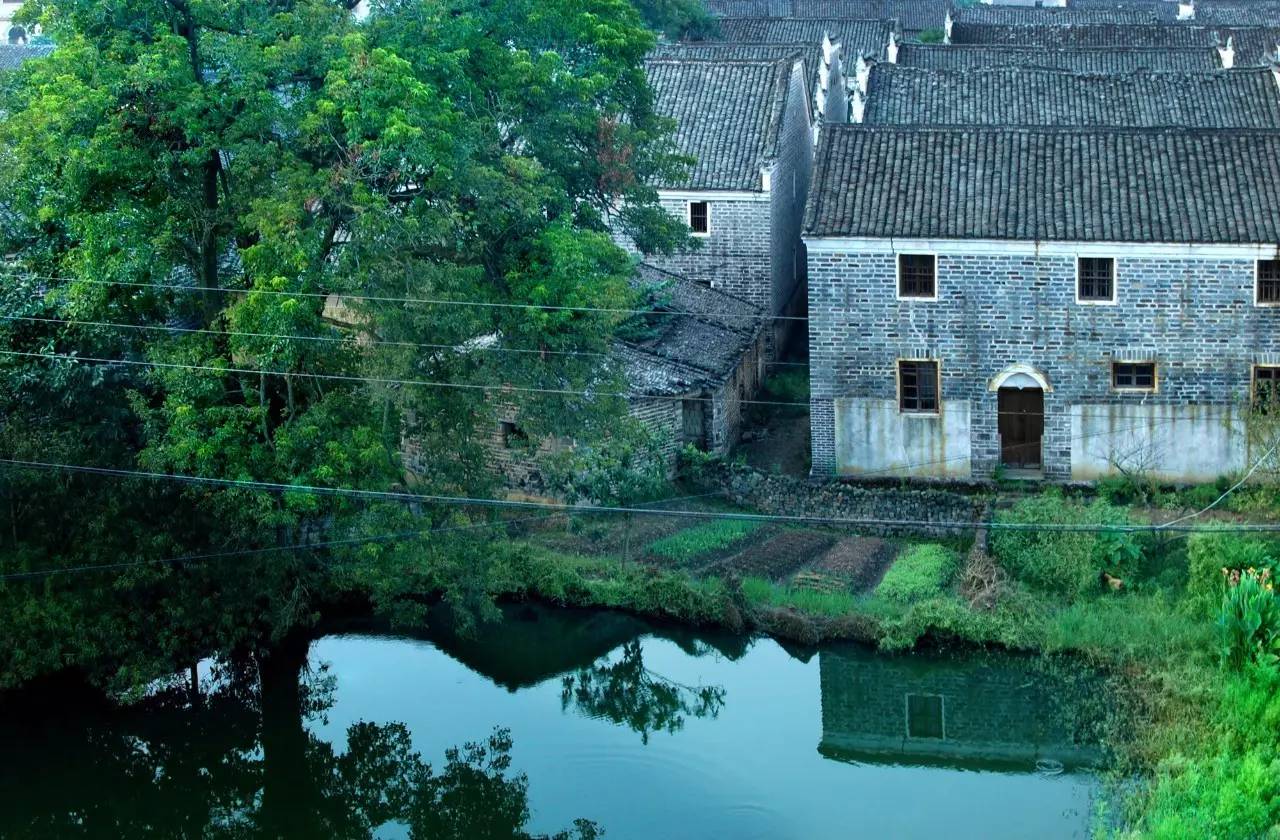 美不胜收千年古村江西永新石桥樟枧村