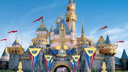 洛杉矶迪士尼乐园 世界上第一座迪士尼乐园,梦幻的迪士尼世界.